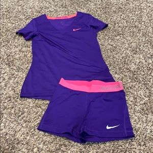 Size medium Nike bundle